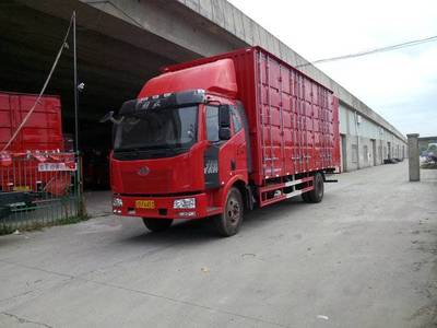 解放6.8/7.7米貨車限時(shí)促銷，4萬起提車，上海暢順汽車銷售助力物流升級(jí)